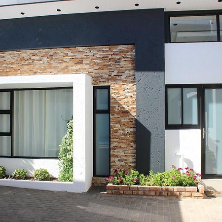 Deluxe Residence - Windhoek Extérieur photo