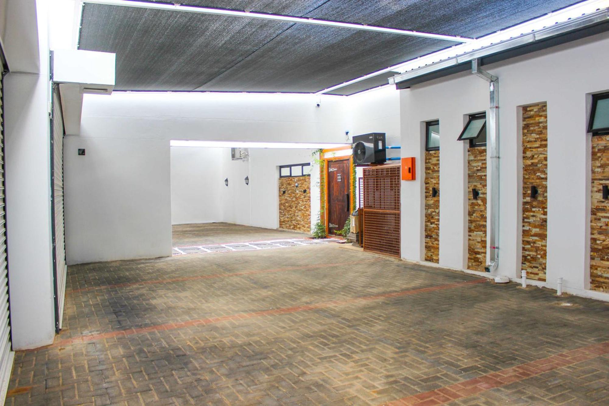 Deluxe Residence - Windhoek Extérieur photo