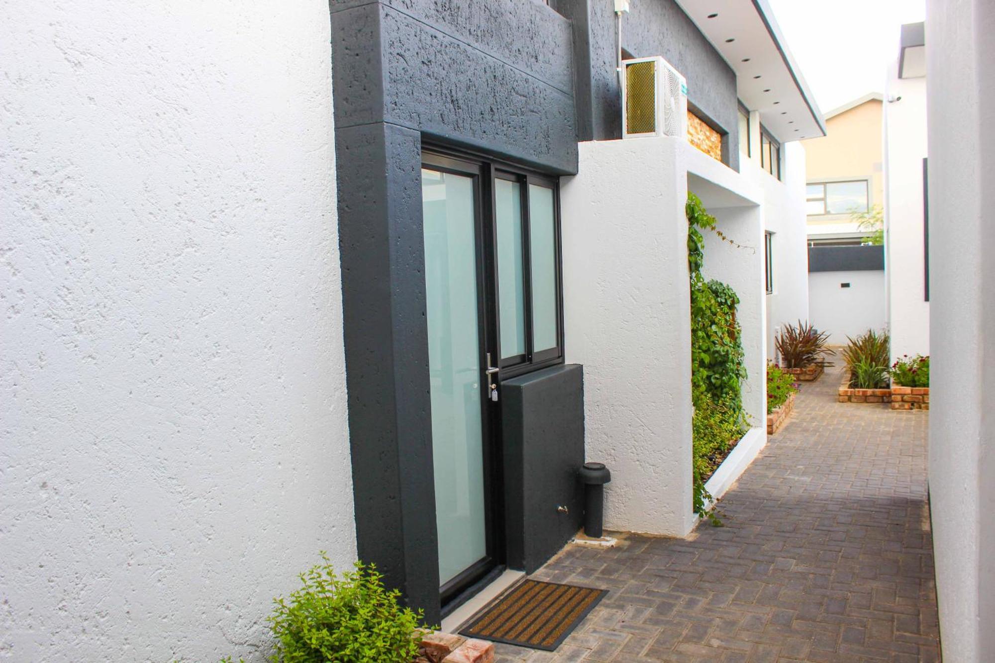 Deluxe Residence - Windhoek Extérieur photo